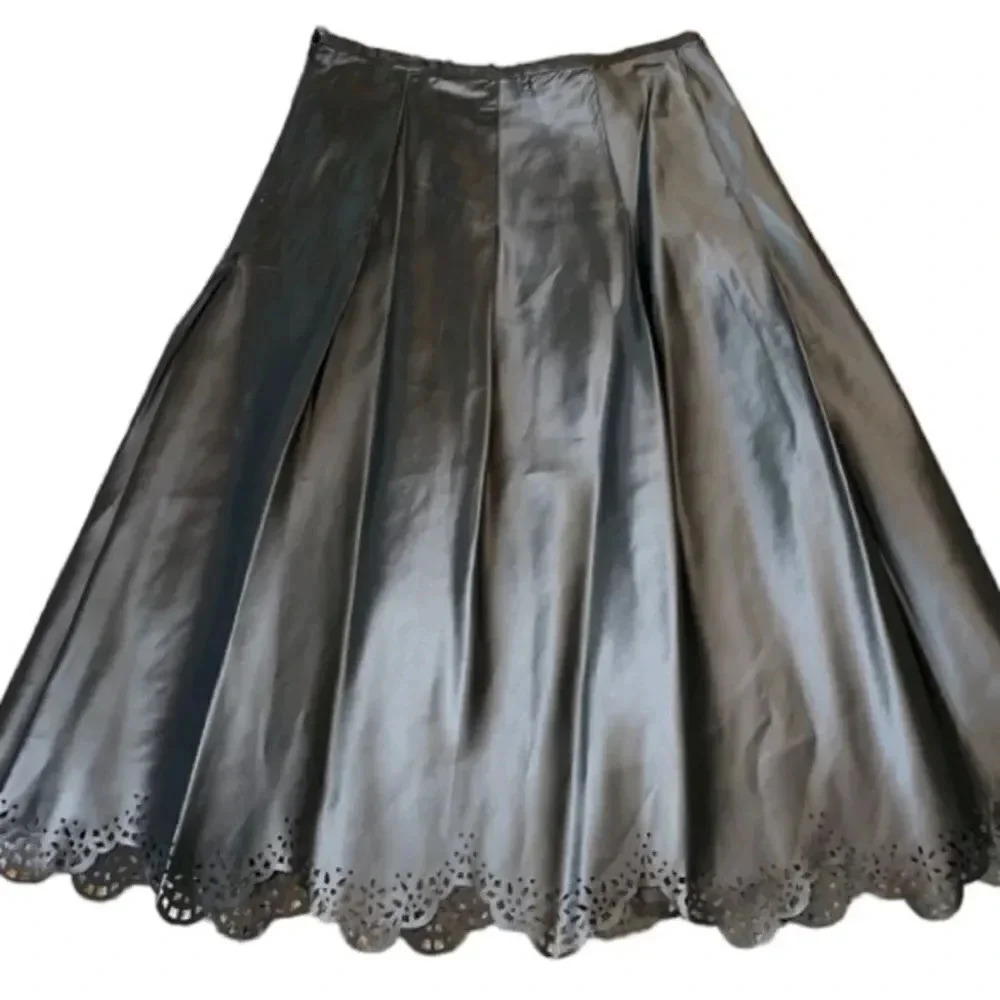 Bloomingdales A-line midi skirt Steel gray Acetate Laser cutouts Women’s size 6